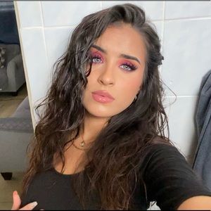 Meet your Posher, Chantelle